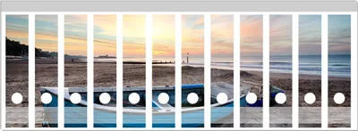 Produktbild von Wallario Ordnerrücken Sticker, selbstklebend für breite Ordner, 12 Stück, Motiv Fischerboot am Strand bei Sonnenuntergang