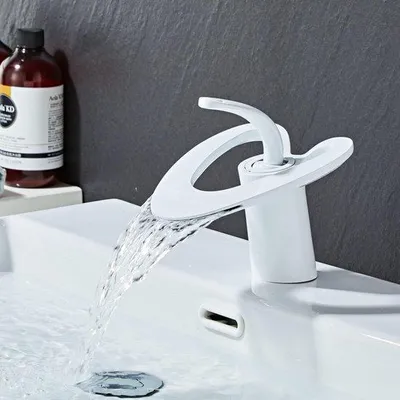 Immagine prodotto di Rubinetto monoblocco per WC cromato con comando monocomando, bianco