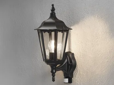 Produktbild von Konstsmide Firenze Bewegungsmelder schwarz lackiertes Aluminium, klares Glas 7236-750
