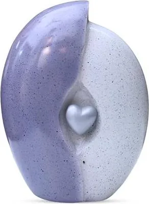 Immagine prodotto di Urna Grey Heart As 3 litri - Urna in alluminio lavorata a mano di colore grigio con disegno a forma di cuore per conservare i ricordi
