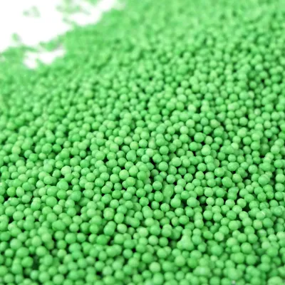 Produktbild von Streuselheld Nonpareille Grün 120g Streusel zum Dekorieren und Verzieren von Gebäck aller Art wie Torten Kuchen Keksen Zuckerstreusel