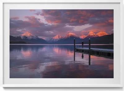 Produktbild von Bergsee und Wolken– Wandbild mit Rahmen – Gerahmtes Bild  – Wanddekoration – 100x70 cm –  Weiß Rahmen