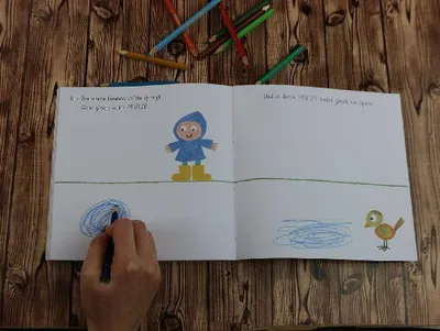 Produktbild von Mein buntes Kritzel-Malbuch (Hahn)