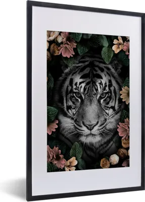 Produktbild von MuchoWow® MuchoWow® Gerahmtes Poster Tiger - Blumen - Schwarz - Weiß 40x60 cm - Poster mit zchwarzem Bilderrahmen - Poster in Rahmen