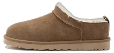 Zdjęcie produktu dla UGG Classic Slipper kapcie buty męskie brązowe 1180190-LBNZ