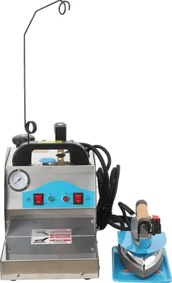 Obrázek produktu pro Napařovací žehlička, příkon 1600 W, objem 2,3 l, napětí 230 V, hmotnost 11,8 kg, přenosný design