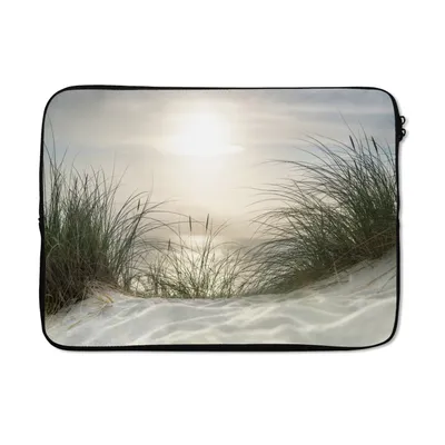 Produktbild von MuchoWow® Laptop Hülle 13 Zoll Sand - Gras - Sonne Laptoptasche - Laptophülle - Sleeve - Rundumschutz