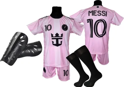 Obrázek produktu pro Fotbalový set MESSI tričko, šortky, štulpny + chrániče holení 140 Kč