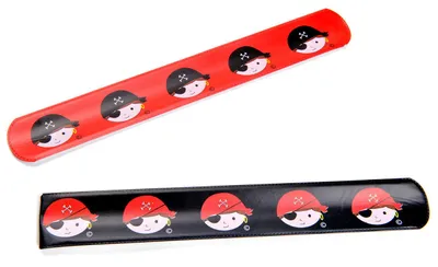 Produktbild von Duckiez Ohrfeigenarmband Pirat