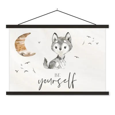 Produktbild von MuchoWow® Textilposter Sprichwörter - Wolf - Sei du selbst - Kinder - Jungen - Mädchen - Aquarell 150x100 cm mit schwarzem Rahmen - Schlafzimmer