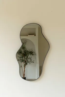 Imagen del producto de Espejo de pared, forma orgánica, asimétrico, 60 cm, color , ideal para el salón
