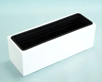 Produktbild von Elegant Einrichten | Pflanzkübel | Fiberglas | rechteckig | 61x21x20cm | Perlmutt weiß