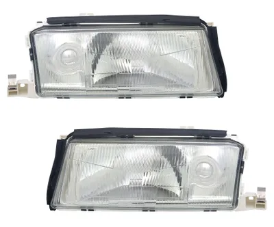 Produktbild von TYC Scheinwerfer Set für Skoda Octavia 1U 9/1996-7/2000 H4 Streuscheibe Halogen