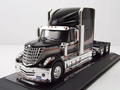 Produktbild von International Lonestar Zugmaschine 2010 schwarz Modellauto 1:43 ixo models