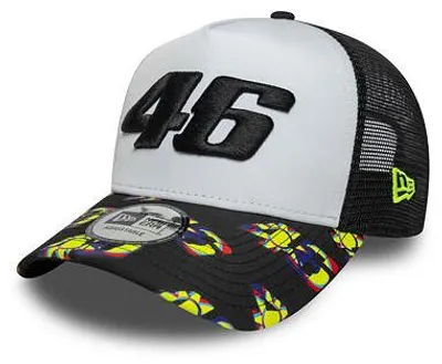 Zdjęcie produktu dla Czapka z daszkiem typu trucker, model A-Frame, marki New Era - nadruk, daszek VR46, kolor czarny
