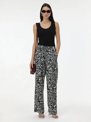 Produktbild von Orsay Schwarze gemusterte Damenhose 42