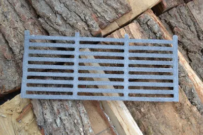 Image de SEZAM Grille en fonte, carrée, 35 x 15 cm, 1 cm d'épaisseur, 1,6 kg, pour poêles, cheminées et barbecues