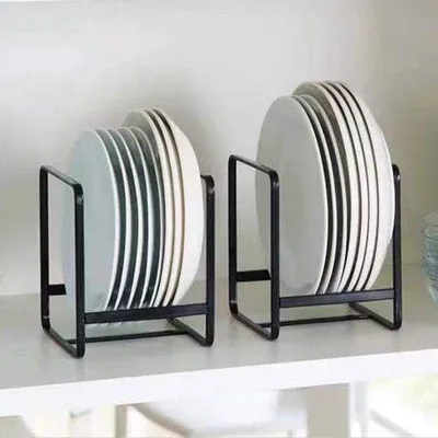 Image de Supports pour assiettes Unyqoos® en acier au carbone – Lot de 2, couleur noire, avec poignée de transport, organisateur pour assiettes, planches à découper et couvercles de casseroles, dimensions : 11,5 x 16 x 20 cm et 11,5 x 12 x 14 cm