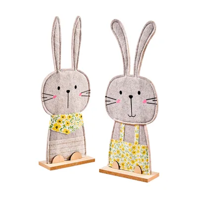 Produktbild von 2er Set Hase auf Holzstand 38 cm – Osterdeko & Frühlingsdeko aus Filz & Holz