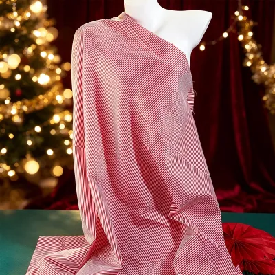 Stoff rot-weiß gestreift, 1 m x 150 cm, Polyester