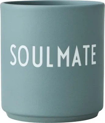 Produktbild von Design Letters - AJ Favourite Becher SOULMATE