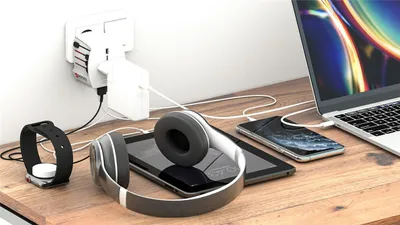 Zdjęcie produktu dla Skross 1302961 Reiseadapter MUV USB (4xA) (1302961)