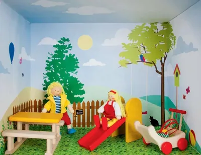 Produktbild von Puppenhaus im Regal, Spielplatz