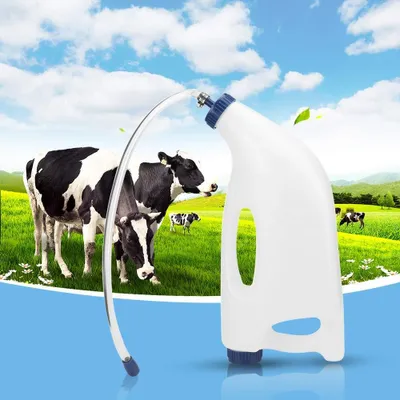 Produktbild von Melkflasche, 4 Liter – Kunststoffflasche – Futterautomat – Kälberfutter – Nutztiere – Flüssigkeitskontrolle – Futterflasche