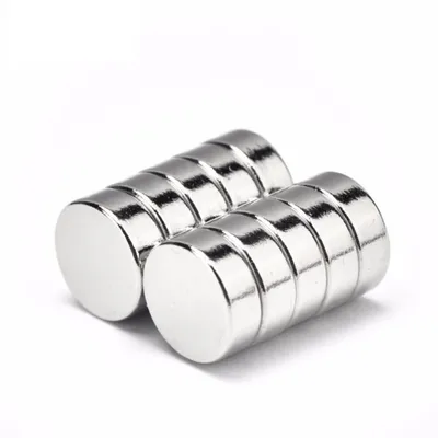 Productafbeelding van Neodymium magneet, 8 x 3 mm, schijfvorm, verpakking van 5 stuks