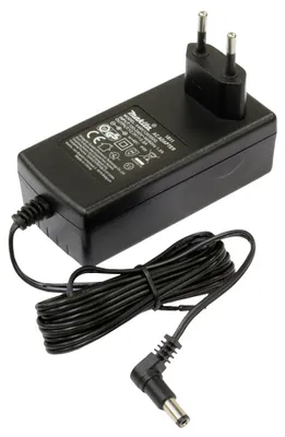 Produktbild von Makita TE00000174, Drinnen, AC-an-DC, Schwarz, CE, 1 Stück(e)