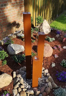 Produktbild von KÖHKO® Wasserspiel aus Cortenstahl mit LED-Beleuchtung „Brasilien“ 31001 Höhe 65-95-125 cm Gartenbrunnen