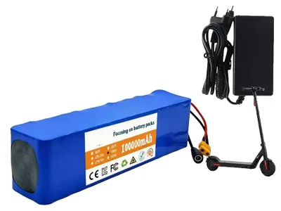 Image de Batterie lithium-ion, capacité de 100 Ah, compatible 48 V, chargeur XT60 JST