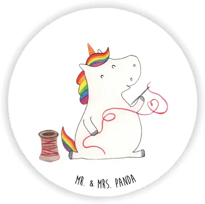 Produktbild von Mr. & Mrs. Panda magnet Einhorn Näherin - Weiß - Geschenk, Unicorn, Nähen, Häkeln, pinnwand, Freundin, Kühlschrankmagnet, für kühlschrank, whiteboardmagnet, magnettafel