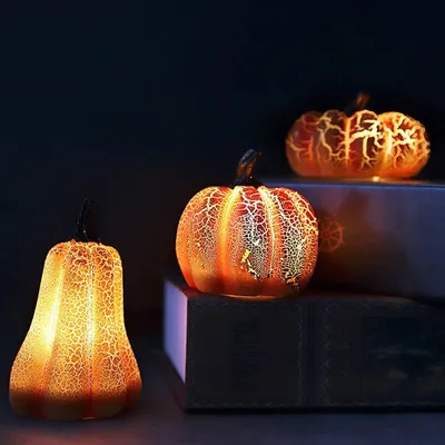 Produktbild von 3 Stück Kürbis Licht, Kleine, Halloween Deko Innen, Herbstdeko LED, Tischdeko Laterne, Herbst Dekoration Kürbisse Simulation, Halloween Kürbis Nachtlicht Lampe Batteriebetriebene