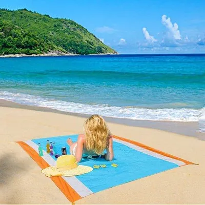 Immagine prodotto di Telo da mare compatto e impermeabile, ideale per le gite di un giorno, 210 x 200 cm.