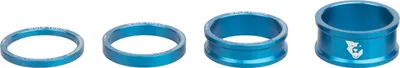 Zdjęcie produktu dla Zestaw podkładek Wolf Tooth 3, 5, 10, 15 mm - niebieski