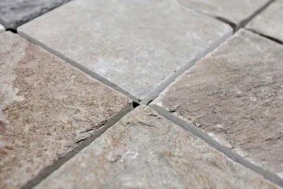 Produktbild von Handmuster Mosaik Fliese Quarzit Naturstein Quarzit beige grau Küchenrückwand Spritzschutz MOS36-0210_m