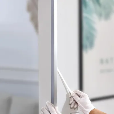 Obrázok produktu pre 3-dielna sada hliníkových rohových chráničov L Molding - Na ochranu stien a zárubní - Hrana obkladu - Dĺžka 9 stôp - Matná strieborná - Jednoduchá inštalácia