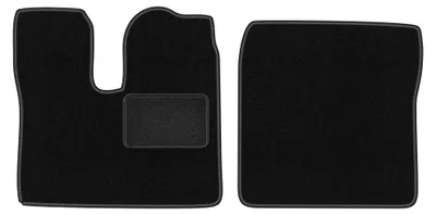 Produktbild von Velours-Fußmatten Vorne für MAN TGX 2017- (Transporter) – 2-tlg, Schwarz, passgenau – Wielganizator LUX