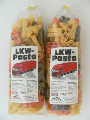 Produktbild von Streuteile LKW aus Nudelteig, 2X 250 g, Nudeln, Pasta, Dekoration, Delikatesse, Lastwagen