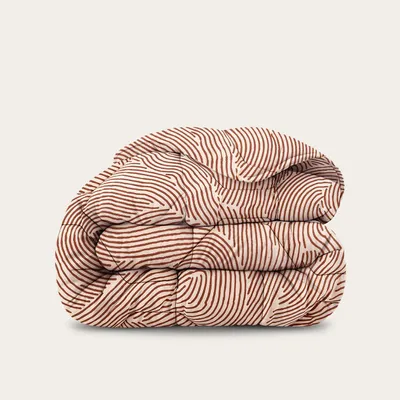 Produktbild von HappyBed Bettdecke | Sea of Lines | Für das ganze Jahr
