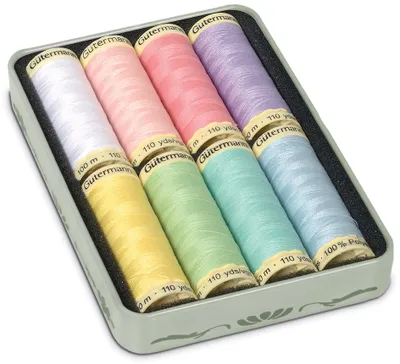 Produktbild von Gütermann Nähgarn in Nostalgie-Box "Pastellfarben" 8 Spulen à 100 m