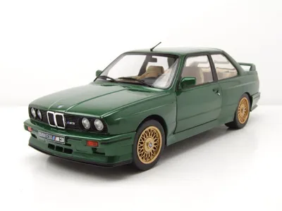 Produktbild von BMW M3 E30 1986 british racing green Modellauto 1:18 Solido