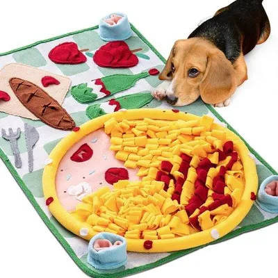 Produktbild von Famanu Hundeschnüffelmat für Geruchstraining und langsames Fressen - 77x47 cm