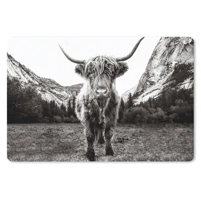 Produktbild von MuchoWow® Mauspad Mousepad Berg - Schwarz - Weiß - Schottischer Highlander 27x18 cm - Mousepads - Maus Mat - Pad - Mausunterlage - Büroartikel - Desk Matten
