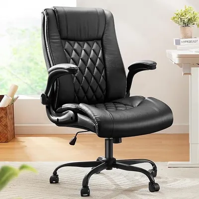 Obrázok produktu pre Ergonomická kancelárska stolička, manažérska stolička, kancelárska stolička s výklopnými podrúčkami, potiahnutáPolyuretánkožou. Ergonomická kancelárska stolička s funkciou naklopenia, nastaviteľná výška, otočná, s kolieskami, vhodná do domáccej kancelárie, čierna