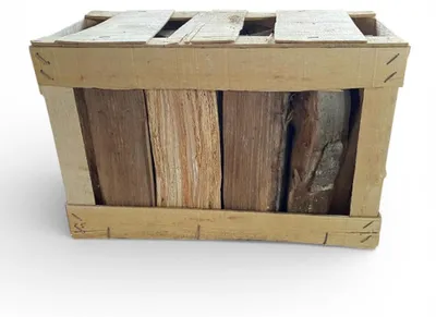 Zdjęcie produktu dla Drewno liściaste na opał, porąbane, w skrzynkach, średnia długość 25 cm