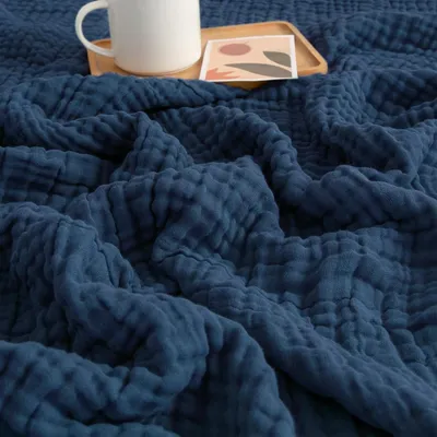 Obrázek produktu pro Elzusha - Lehká deka z mušelinu, rozměry 150x200 cm, vyrobená ze 100% bavlny