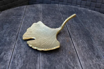Produktbild von Schale Gingko Blatt gold