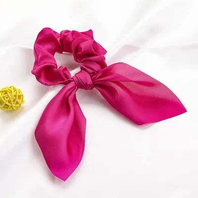 Immagine prodotto di Foulard lungo in raso elasticizzato con doppio fiocco in fucsia